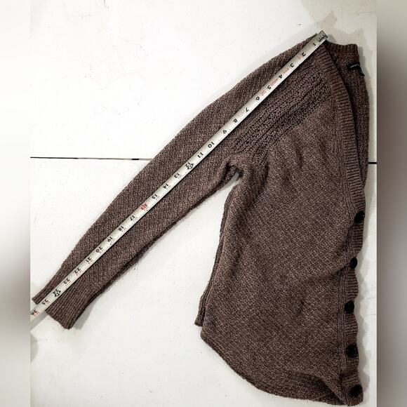 American Eagle Outfitter brown light knit long sleeve Cardigan size small - Picture 12 of 13